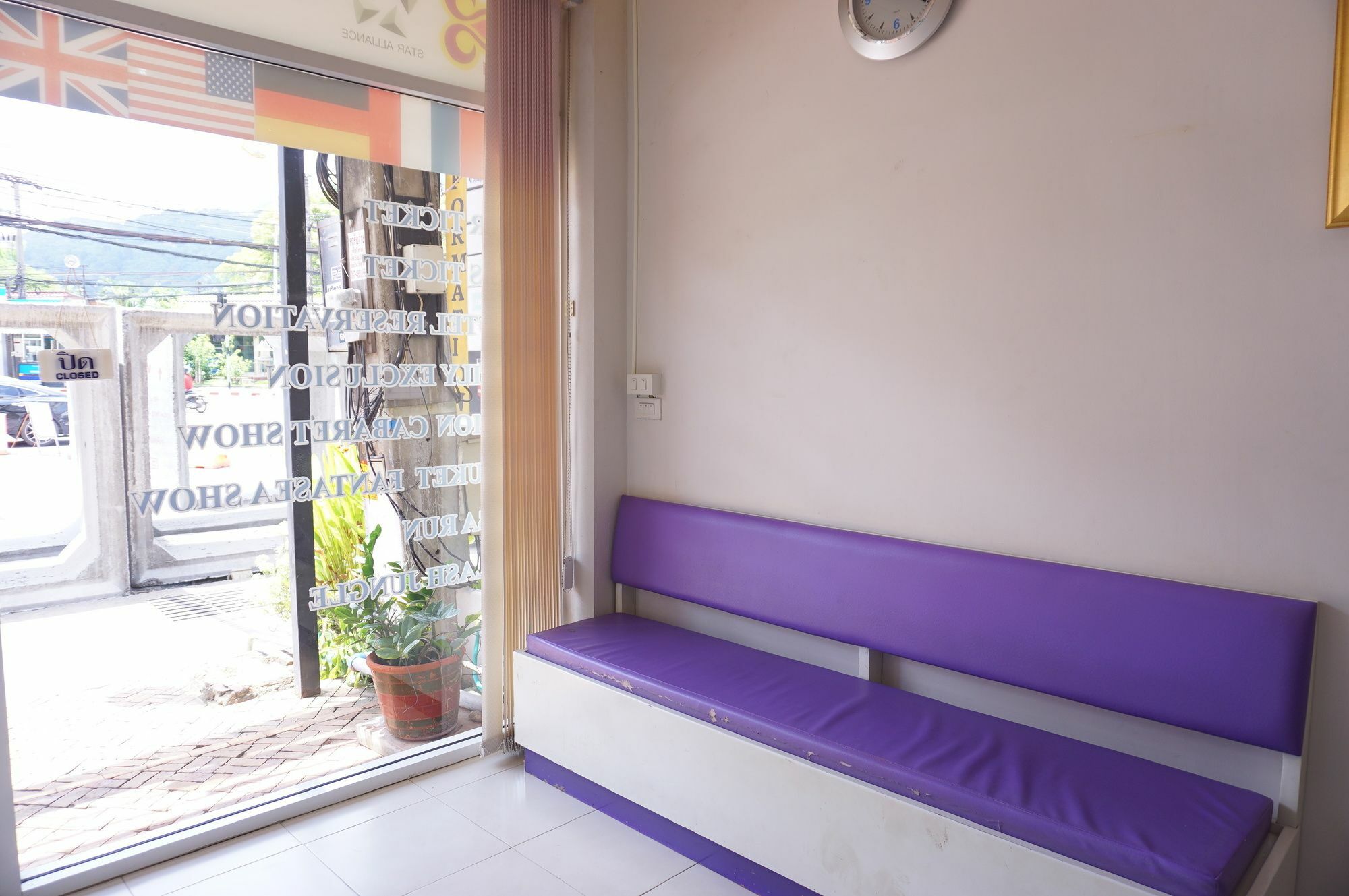 Angelina Guesthouse Patong Exteriér fotografie
